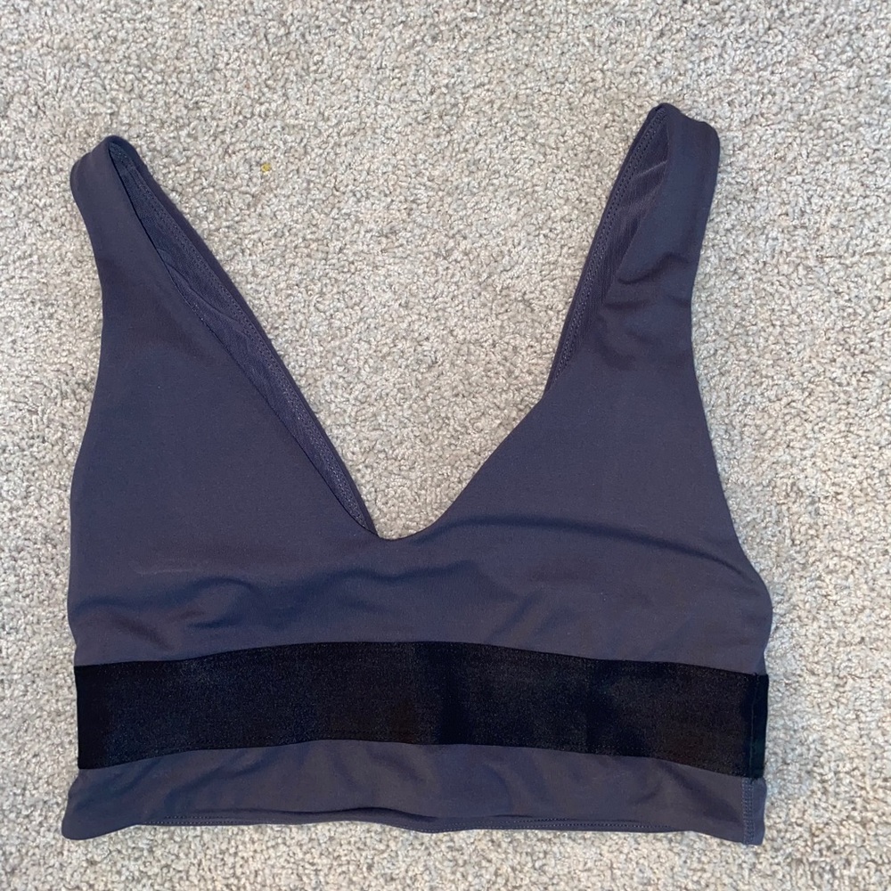 Fabletics Midi Sport Bra
